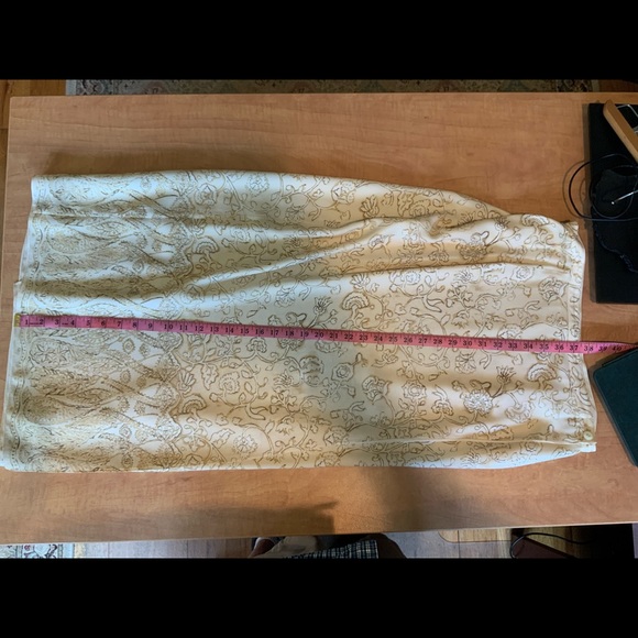 Womens Liz Claiborne Collection crème colored skirt size 14 - Picture 4 of 5